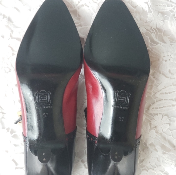 Vintage Moschino heels - Picture 13 of 15